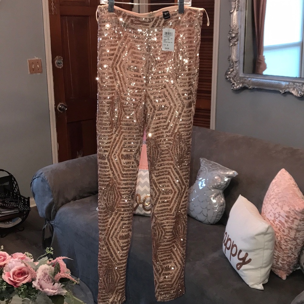 Sequence pants light pink NWT size small